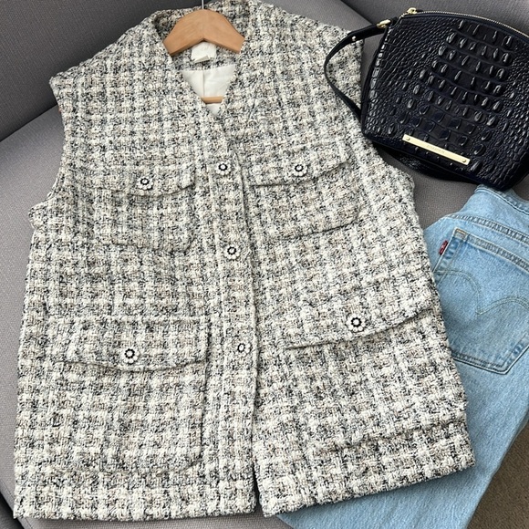 H&M Jackets & Blazers - H&M Textured Waved Vest